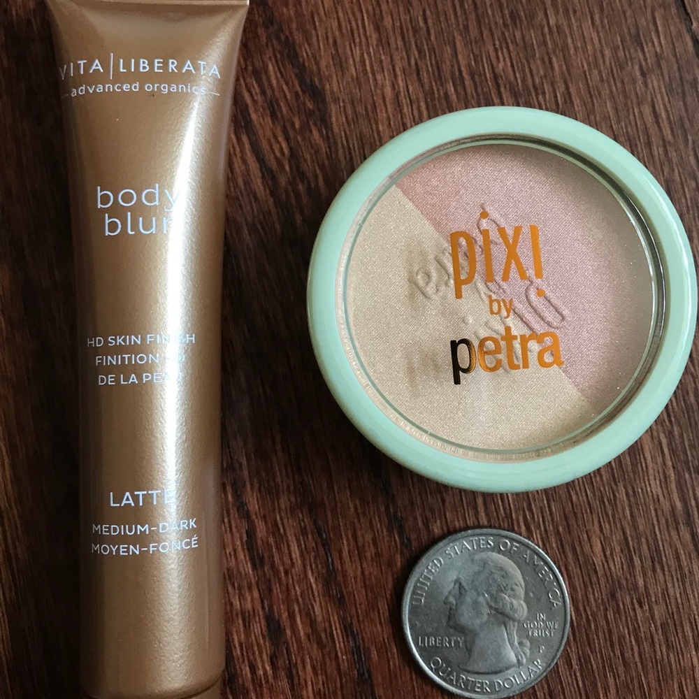 NWT Highlighter/blush HD skin finish bundle